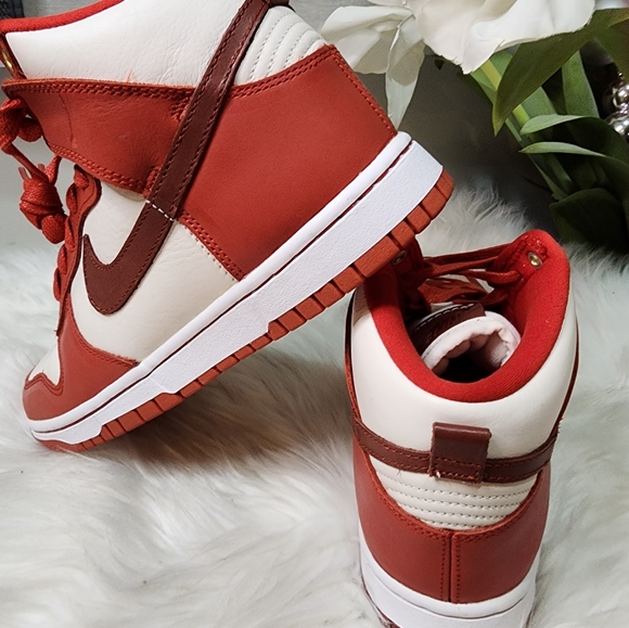 Nike Womens Dunk High WMNS DD1869 size7.5 new - Picture 2 of 9